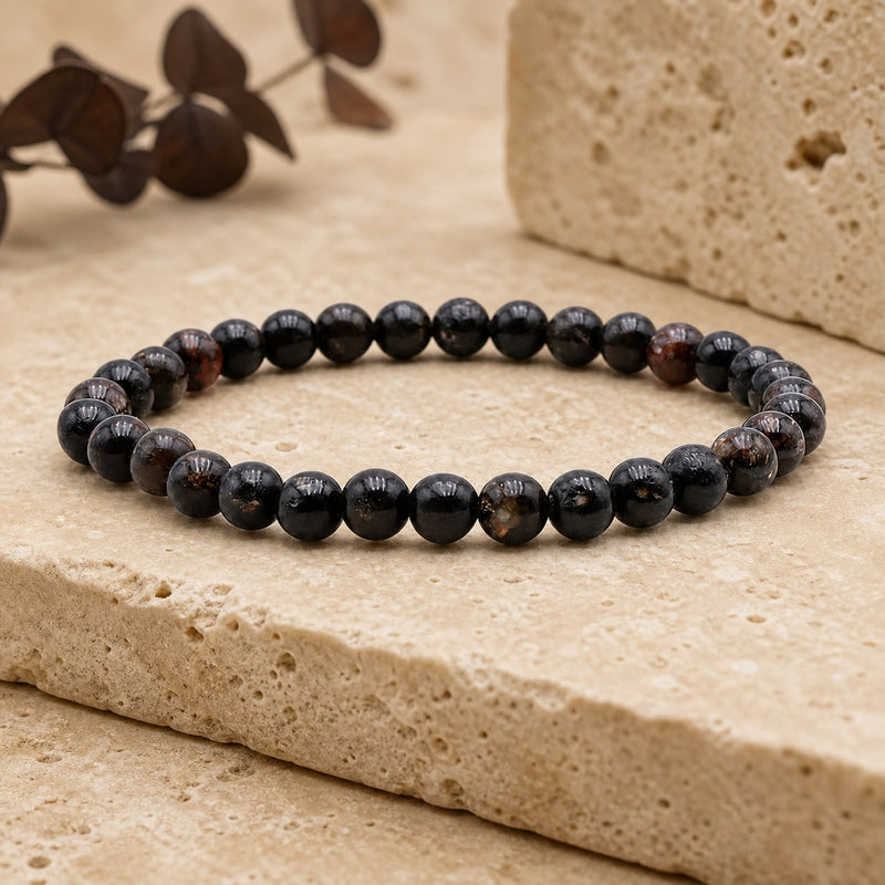 Bracelet Biotite 6 mm – Ancrage Discret