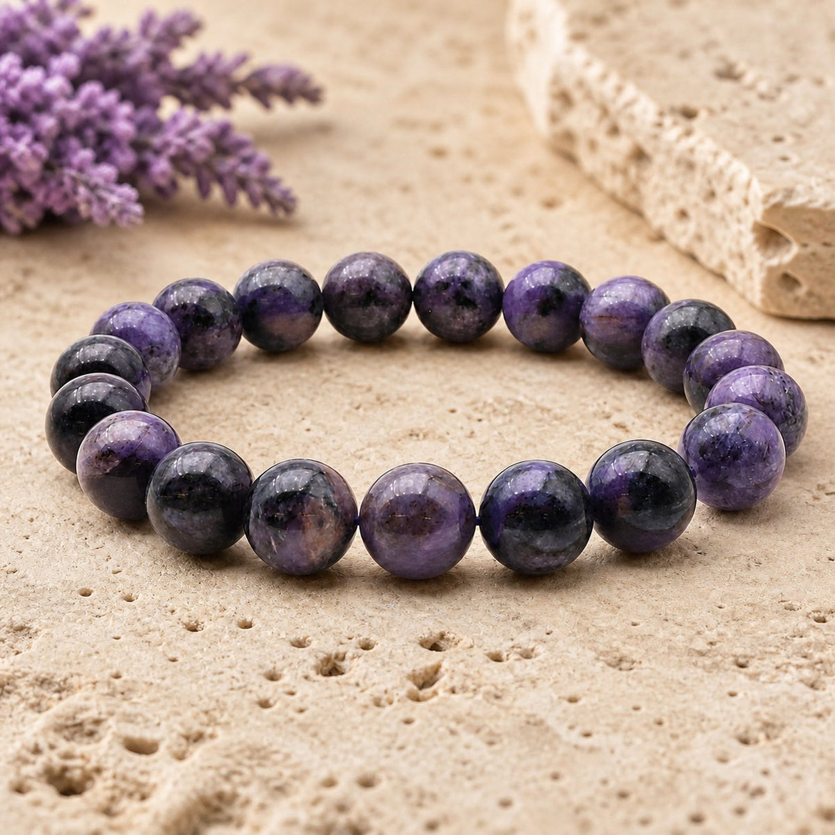 Bracelet Charoïte 10 mm – Transformation Sereine