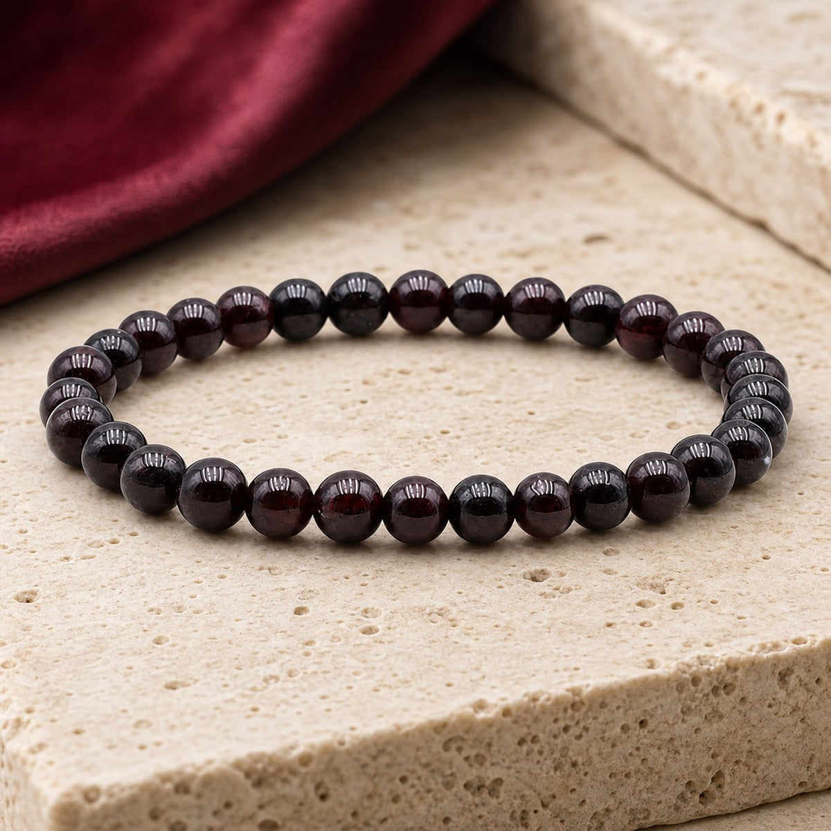 Bracelet Grenat Rouge 6 mm – Feu de la Passion