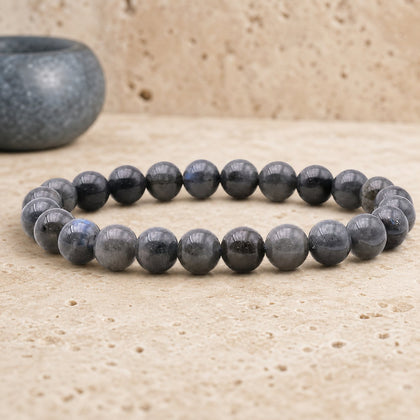 Bracelet Labradorite Noire 8 mm – Protection de la Nuit