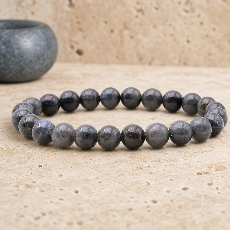 Bracelet Labradorite Noire 8 mm – Protection de la Nuit